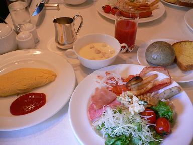 HyattRegencyFukuoka-morning.jpg