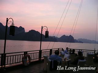 Ha Long Jasmine＊ｃlassic sailing cruises.JPG