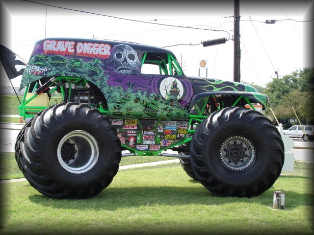 モンスタートラック