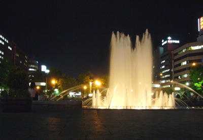 夜の大通り公園