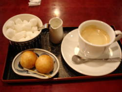 つぶら餅コーヒーセット