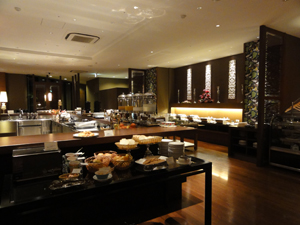 ムーンオーシャン朝食会場