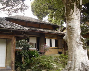 楽々園地震の間