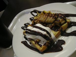 バナナワッフル