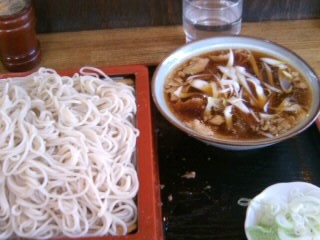 南花畑4丁目・そば政の冷肉そば1