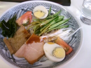 姥ヶ端＠十条の冷やし盛岡冷麺１