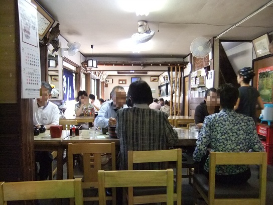 草笛本店＠小諸の店内