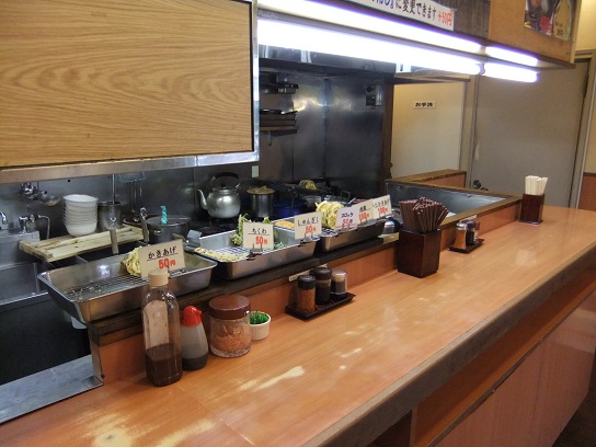 どん八市役所前店＠川崎の店内