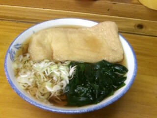 島根２丁目・立ち喰い吉のきつねそば