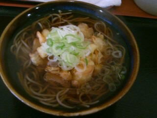 保木間３丁目・なすびの特製かき揚げそば１