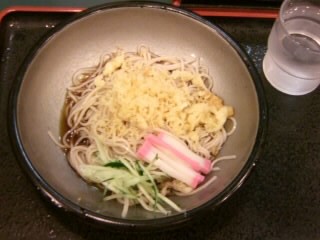 小諸そば＠新越谷駅の冷やしたぬきそば