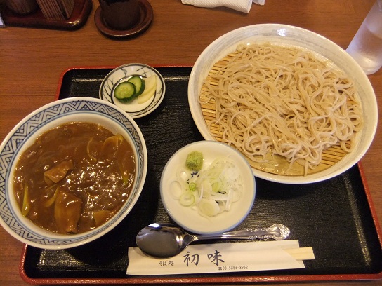 伊興３丁目・初味のカレー丼＋もりそば