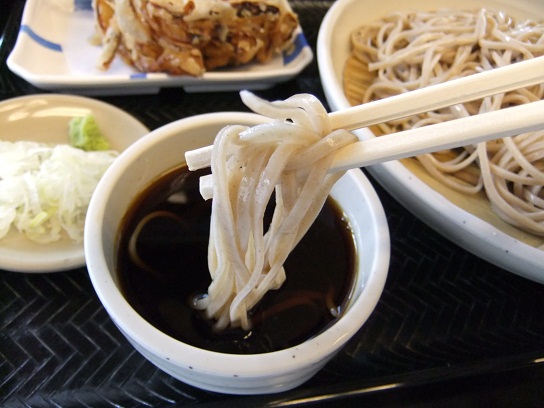 きうち＠人形町の冷かき揚げそば２