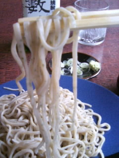 梅田7丁目・藪重のしそぎりそば2