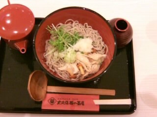 大久保西の茶屋＠ららぽーと新三郷の戸隠きのこそば