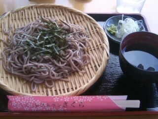 千住５丁目・レストランさくらのざるそば