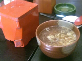 東伊興２丁目・中田屋のそば湯