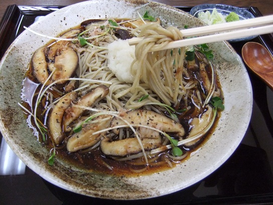 大村支店＠上州富岡のぶっかけマッスルしいたけそば２