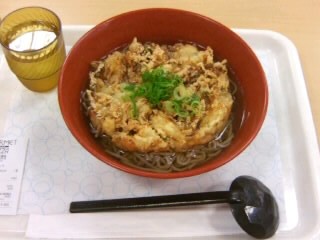 グルメピアザ＠西新井サティのかき揚げそば