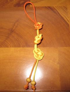 あわじ結びストラップ