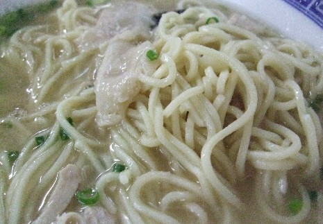 沖食堂ラーメンアップ