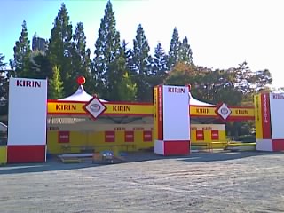 大道芸準備中 (2).jpg