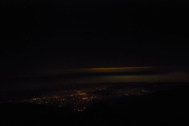 常念岳から見た安曇野夜景