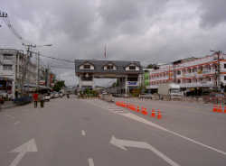 タイ側のイミグレーション（メーソット）