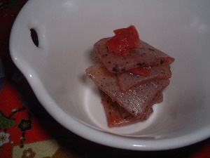 蒟蒻と梅干　の梅酢煮