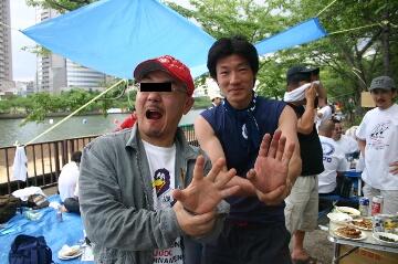 最後はやっぱり大道芸人の三○さん