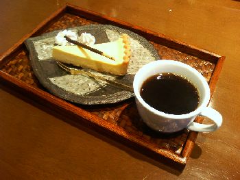 カフェレストラン蔵ヶ崎 チーズタルト