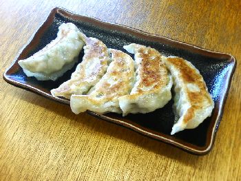 登竜 手包み餃子[300円]