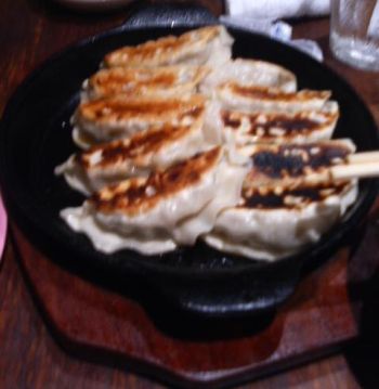 「麺みの作」の焼餃子