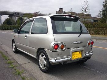 スバル・ヴィヴィオビストロ