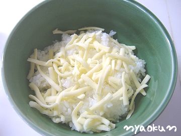チーズ好きならたっぷりかけて(^-^)