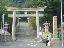 久能山山門.jpg