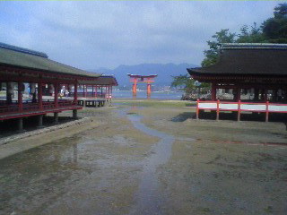 厳島神社