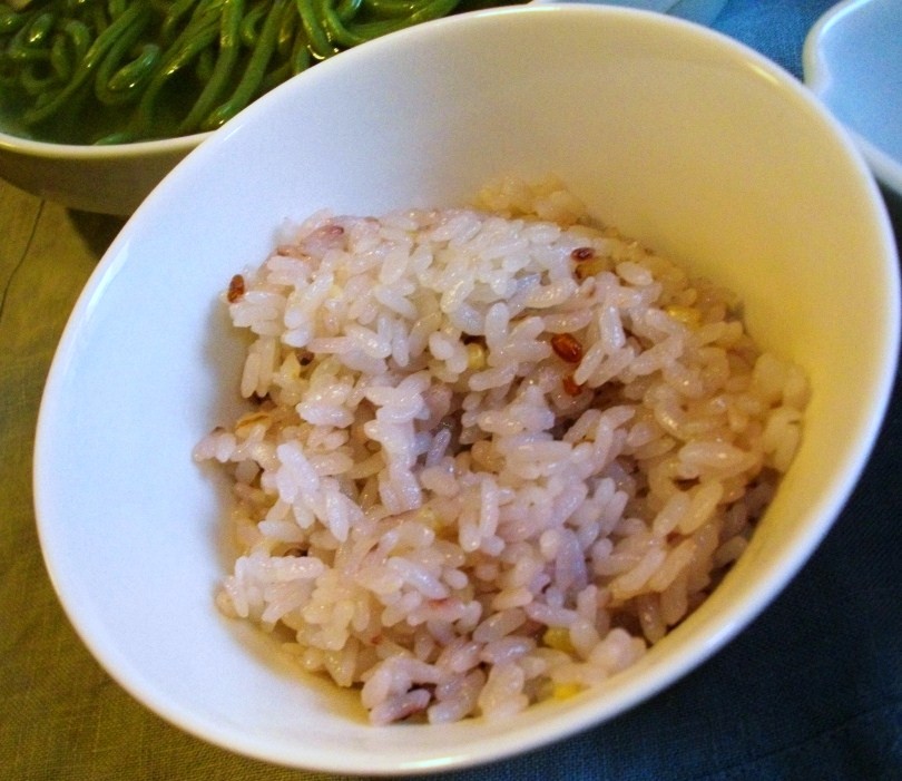 十六雑穀ご飯.JPG