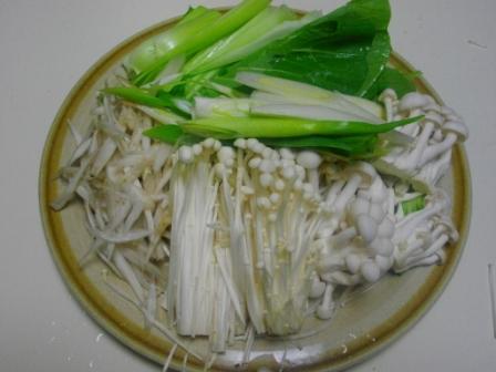 白ネギキノコチンゲン菜牛蒡.jpg