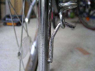 自転車スタンドの錆び落とし2（後）