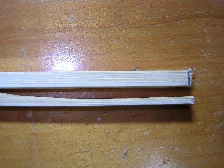 竹ペグ作り（厚さを削る）