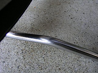 自転車スタンドの錆び落とし1（後）