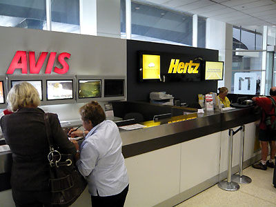 今回はAVIS