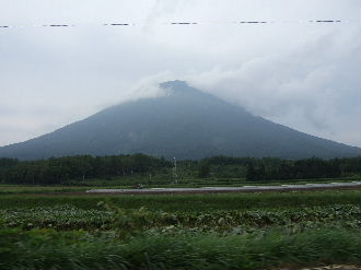 羊蹄山