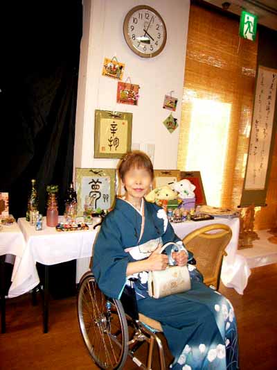 みーこさん　青磁色の着物２
