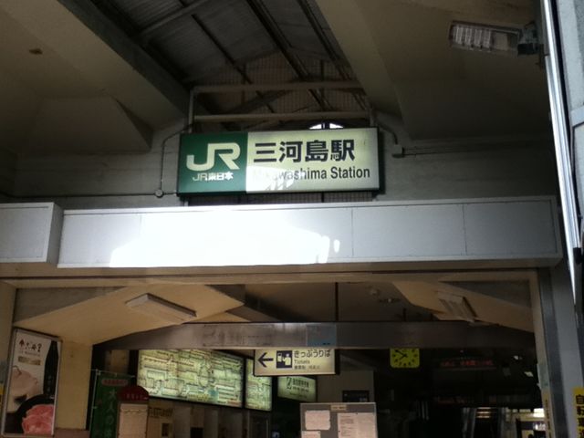 yamanote011_R.jpg