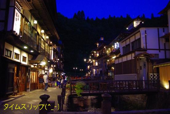 銀山温泉　夜景