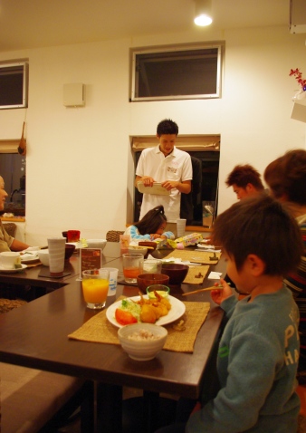 20110305 晩御飯の風景.jpg