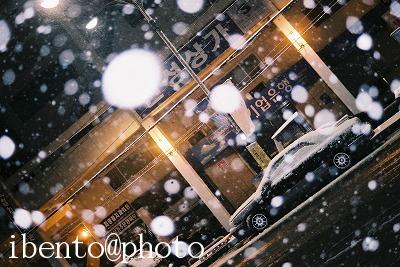 9韓国の雪の夜