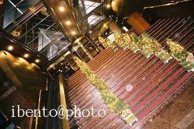 8ホテル前の階段